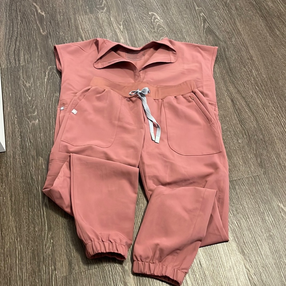 Figs Mauve Scrub Set - image 2